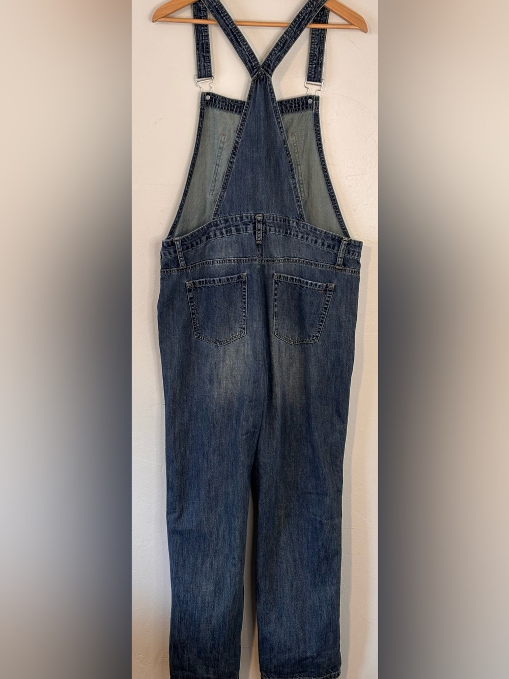 Designed by Special A in Los Angeles Distressed Denim Bib Overalls Size Large - Picture 4 of 15